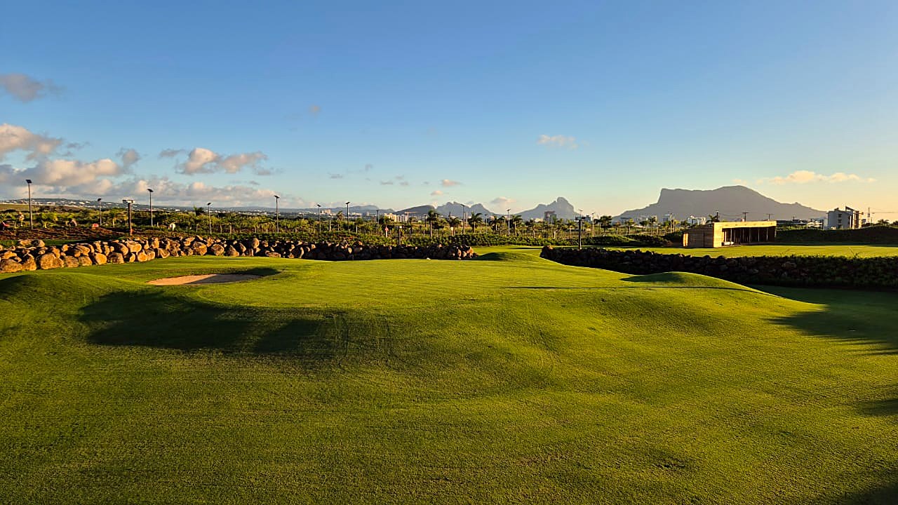 Short-game area at sunset at The Range by Moka Rangers