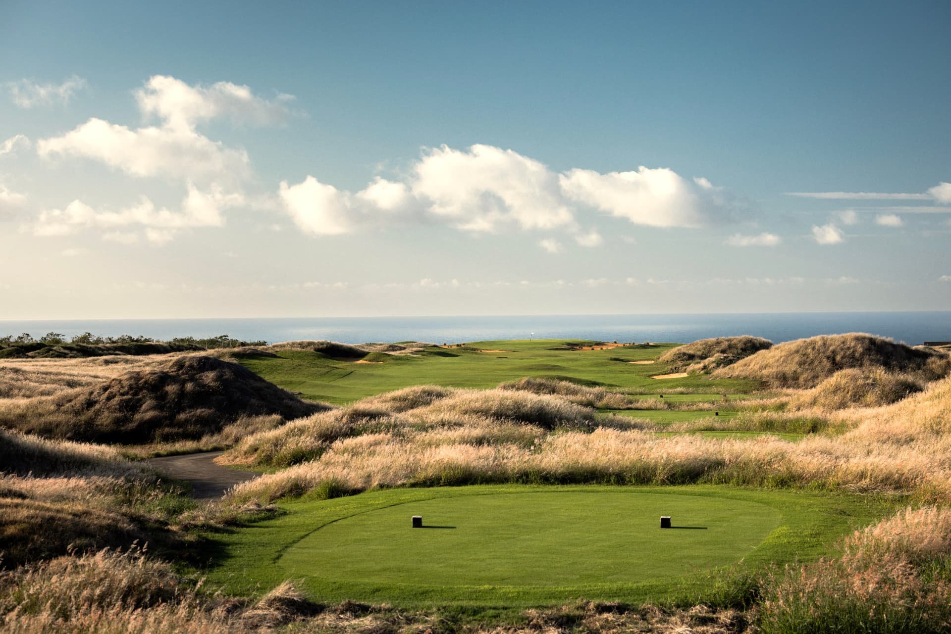 La Réserve Golf Links coastline hole